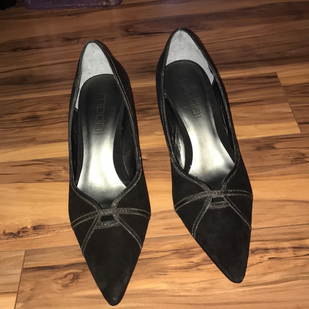 Black dress heels